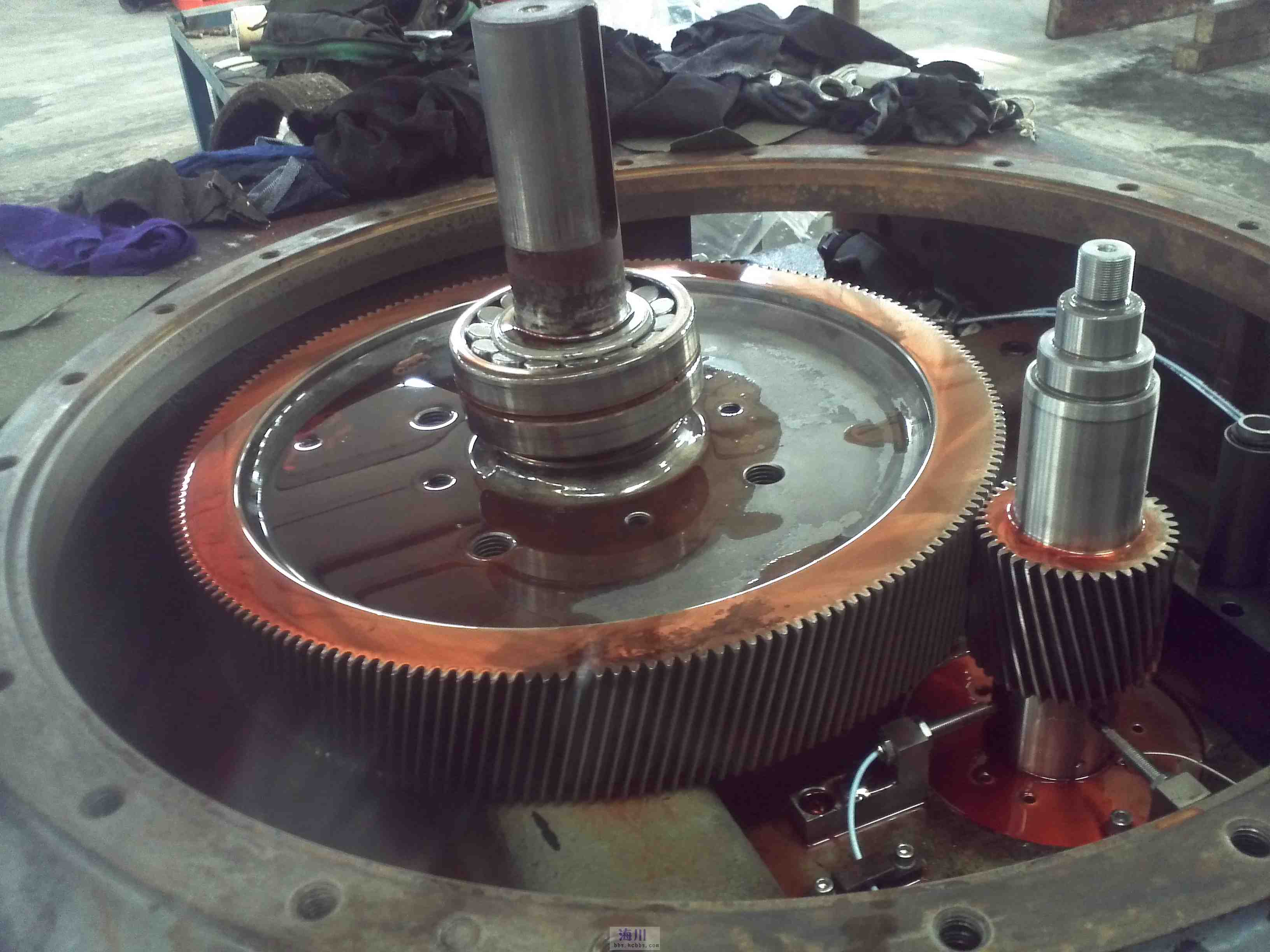 航天11所gsb-w7型高速泵齿轮箱检修照片
